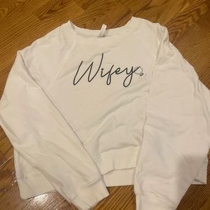 Medium Crop Sweatshirt